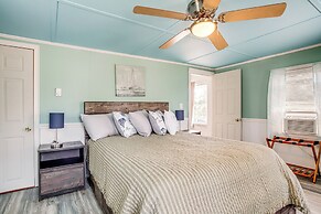 Maryland Retreat: Walk to Bay, Beach & Boat Ramp!