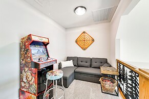 Brand-new Perry House w/ Kayaks & Lake Access