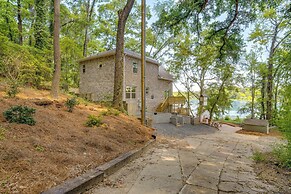 Brand-new Perry House w/ Kayaks & Lake Access