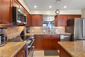 Makena Surf, #g-103 2 Bedroom Condo by RedAwning