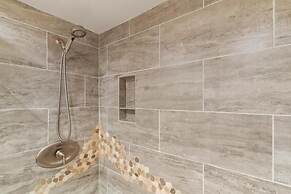 Makena Surf, #g-103 2 Bedroom Condo by RedAwning