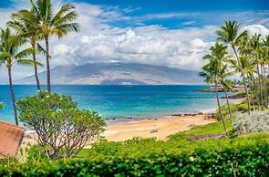 Makena Surf, #g-103 2 Bedroom Condo by RedAwning