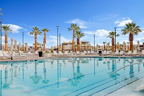 Desert Beach Retreat 3 Bedroom Condo