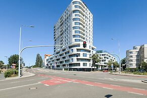 Gdynia Apartment By the Bay by Renters