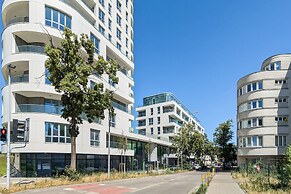 Gdynia Apartment By the Bay by Renters