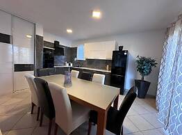 Apartments Lucija & Andora