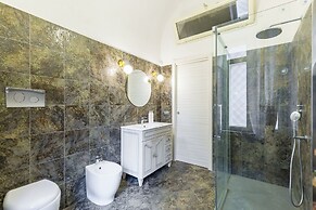 Design Flat in the City Center