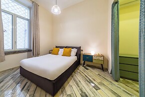 Design Flat in the City Center