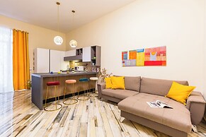 Design Flat in the City Center