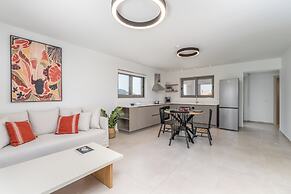 La Lucciola Apartments