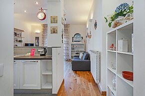 Cozy Lighthouse Apartment