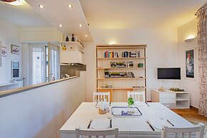 Cozy Lighthouse Apartment