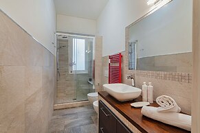 Cozy Lighthouse Apartment