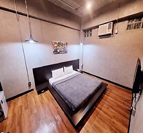 Capital O 75512 Loft Residence