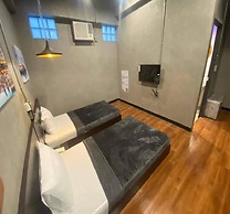 Capital O 75512 Loft Residence
