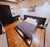 Capital O 75512 Loft Residence