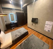 Capital O 75512 Loft Residence