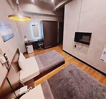 Capital O 75512 Loft Residence