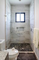 Seaside Villa 4 Beds, Private Pool, Amazing Views