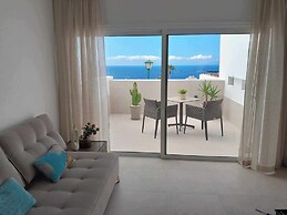 Lovely 1-bed Apartment in Costa Adeje