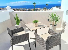 Lovely 1-bed Apartment in Costa Adeje