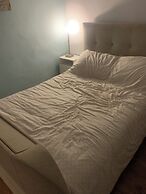 Edinburgh City Escape - Large 1 Bedroom Apartment