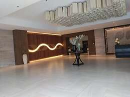 Mactan Newtown Beachfront Condo