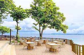 Mactan Newtown Beachfront Condo