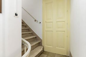 Appartamento Vintage con Balcone