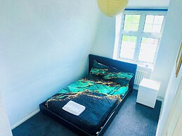 Bromley Bliss Apartment Getaway