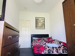 Bromley Bliss Apartment Getaway