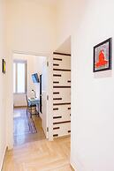 Via Milano Central Station Apartment
