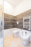 Via Milano Central Station Apartment