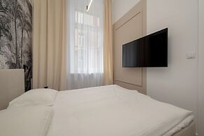 Bright Apartment for 4 People by Renters