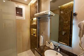 Aman Hotel Almhalh