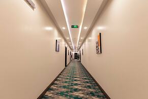 Aman Hotel Almhalh