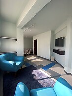 Mia Posada Copacabana