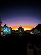 Mia Posada Copacabana