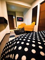 Mia Posada Copacabana