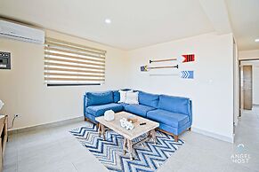 Cozy Stay with onsite Pool Near Malecon