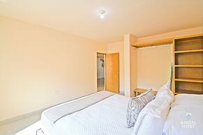 Cozy Stay with onsite Pool Near Malecon