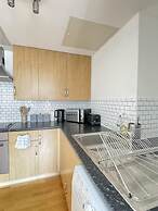 Cozy Apartment Overlooking Emirates Stadium