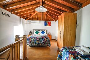 MADAM AFRODİT KONUKEVİ