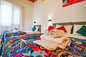 MADAM AFRODİT KONUKEVİ