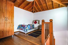 MADAM AFRODİT KONUKEVİ