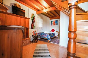 MADAM AFRODİT KONUKEVİ