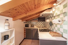 Sui tetti di Bellagio by Wonderful Italy