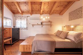 Sui tetti di Bellagio by Wonderful Italy