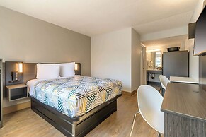 Studio 6 Hayward, Ca – Silicon Valley Gateway