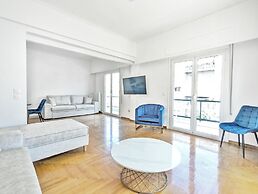 Athens Divas Velvet Gold Suites